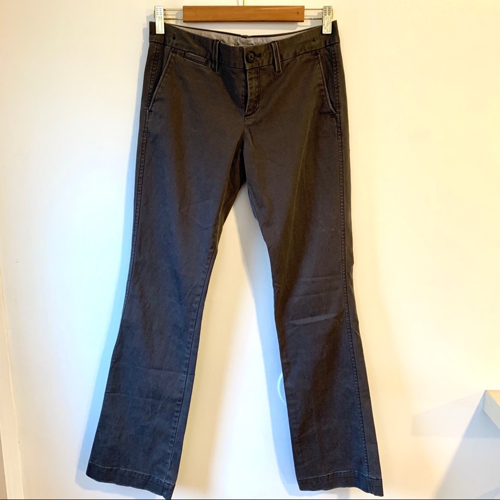 Banana Republic Weekend Chino